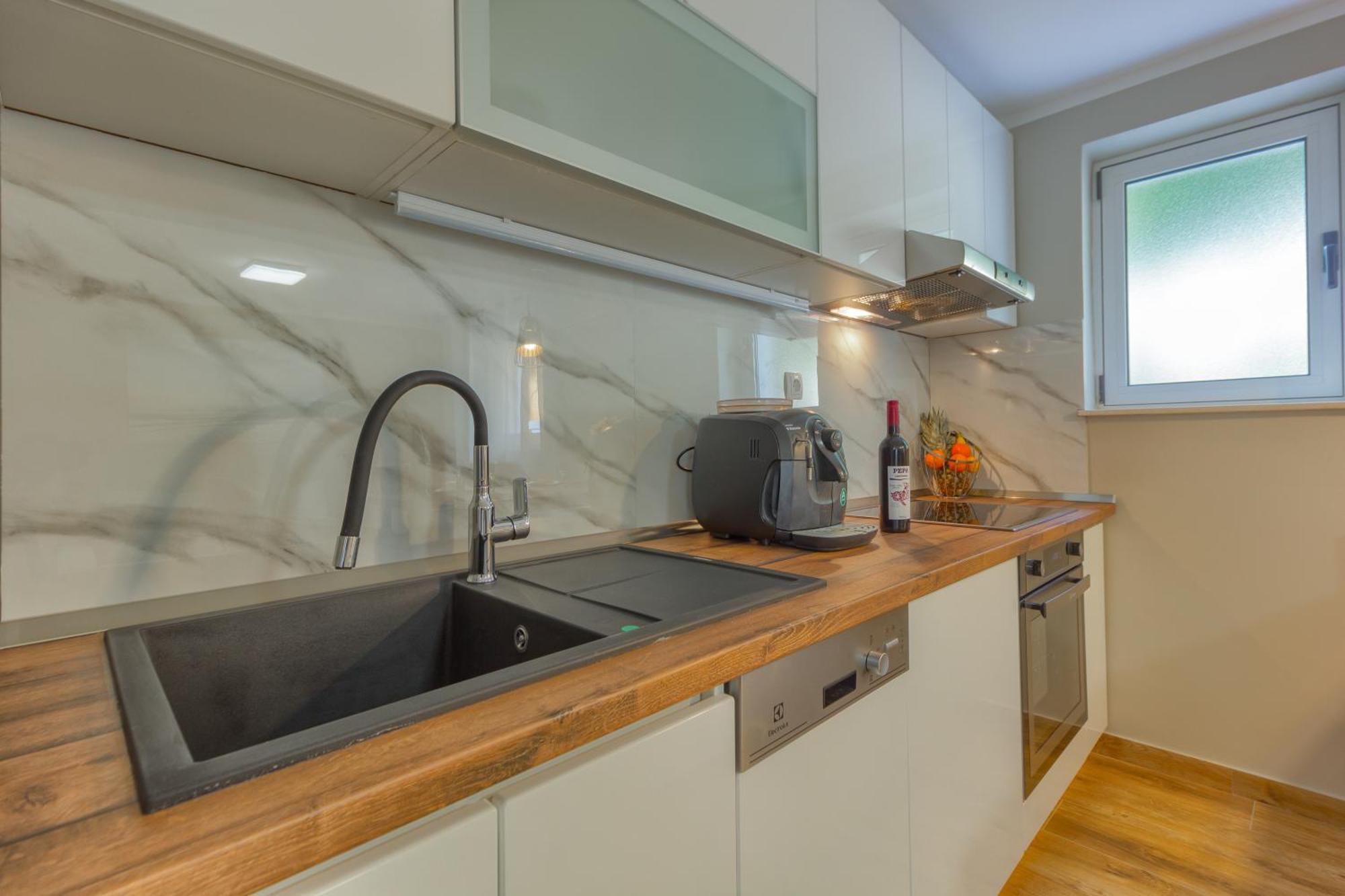 Apartments Pepa Podstrana Room photo